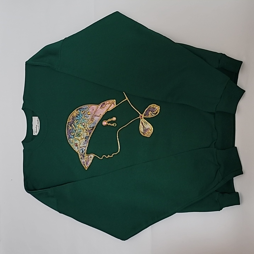Women's Wearable Art Sweatshirt with Hat Lady